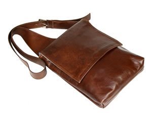A4 Portrait Wilde Bag With Tapered Strap And Magnetic Closure